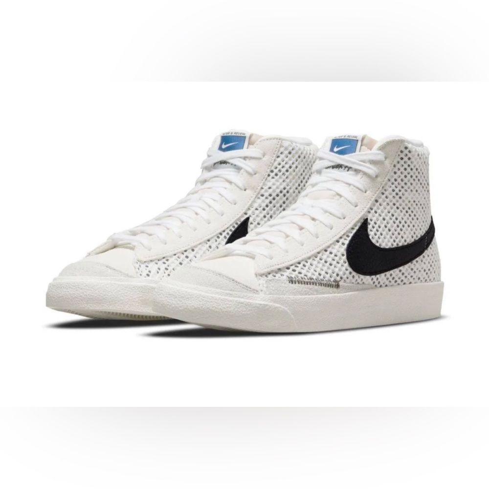 Brand new Nike blazers . Alter and reveal addition